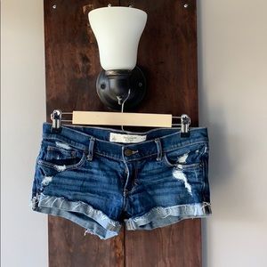 Distressed denim Abercrombie & Fitch shorts